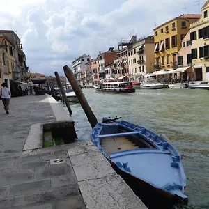 Calle Rielo Great Canal View Appartement